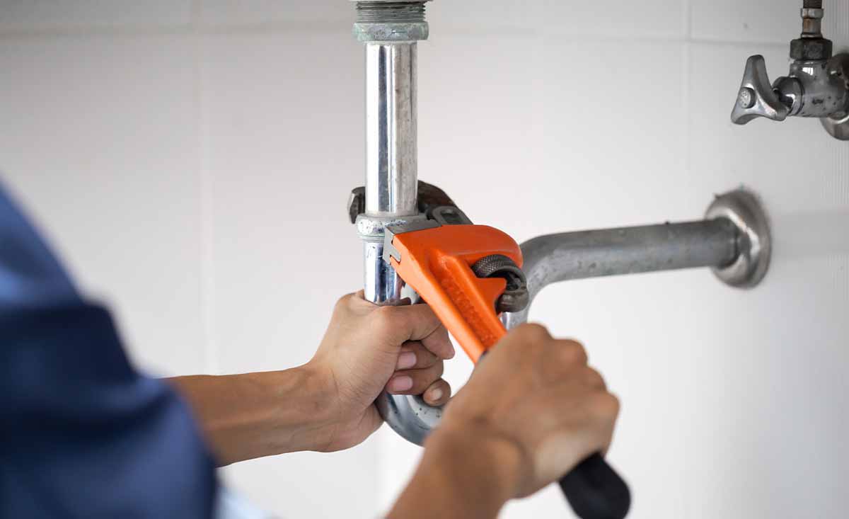 When Should You Call A Plumber In Singapore?