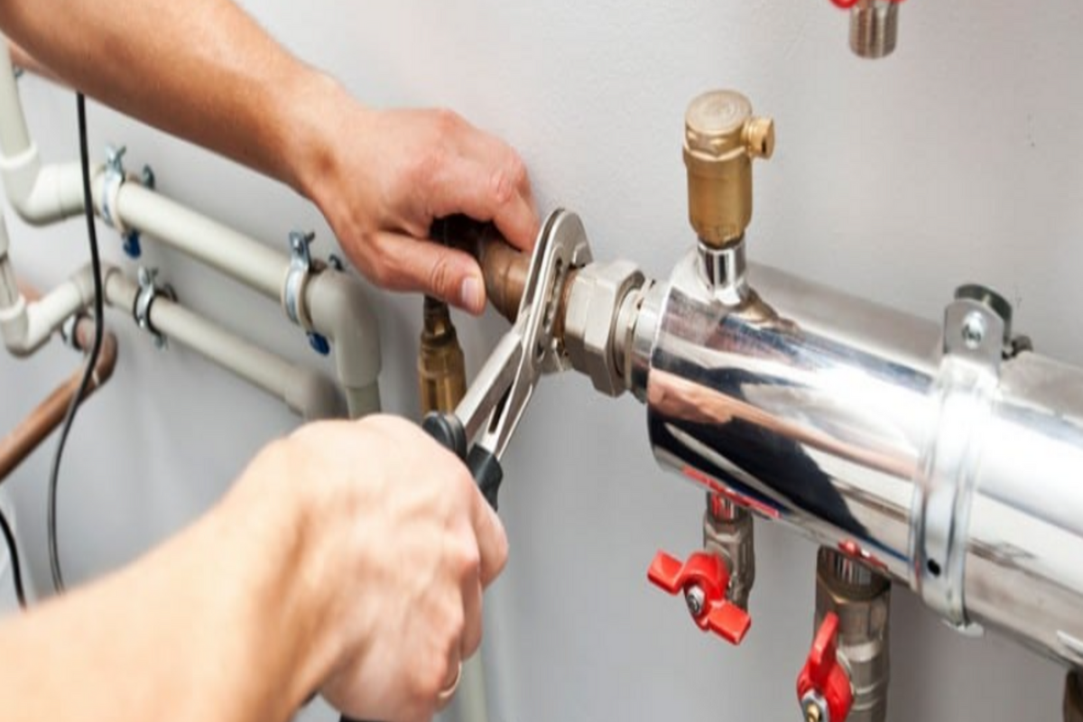 How Do Plumbers in Singapore Find Leak In Walls?